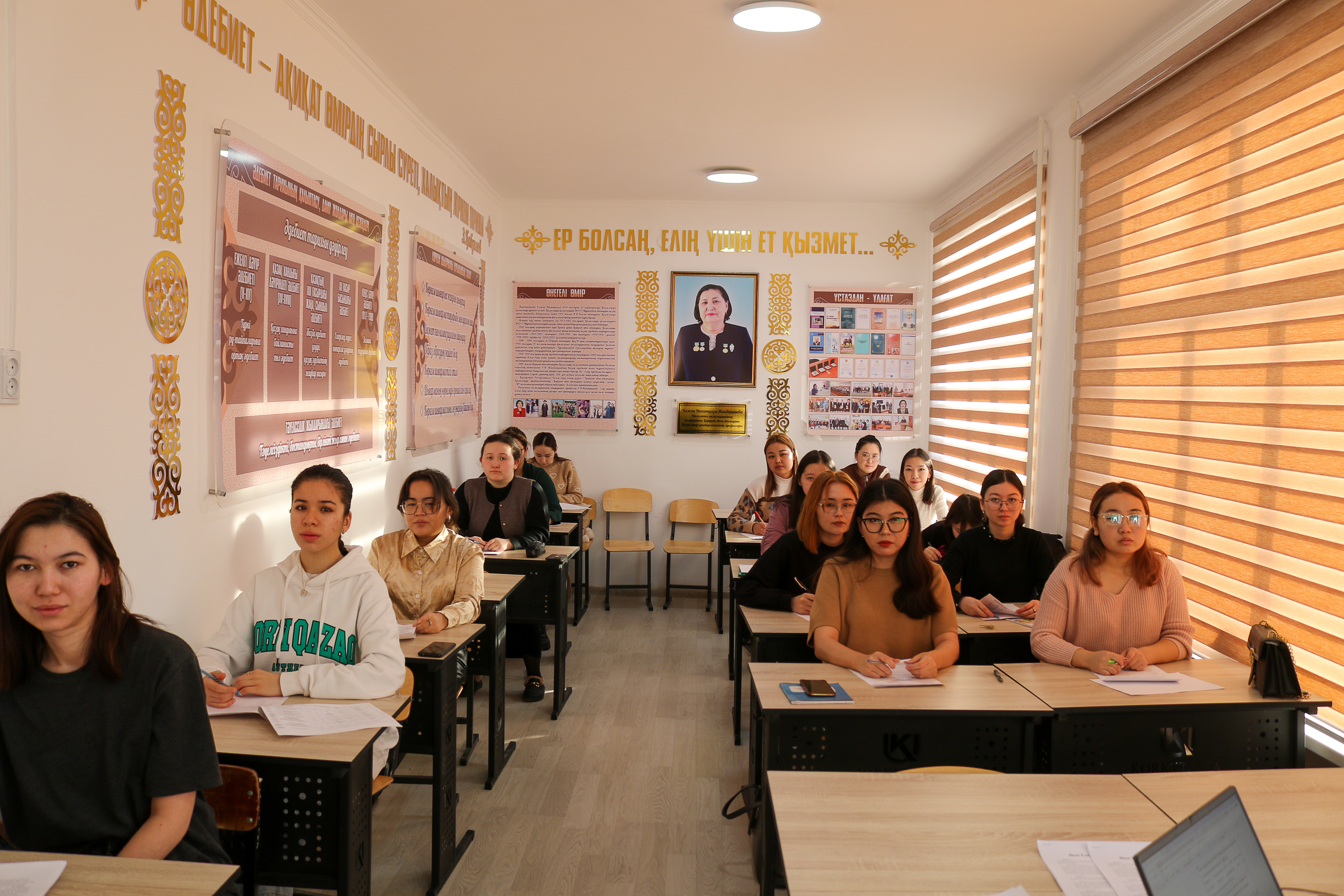 Порно ағартушылық бейне